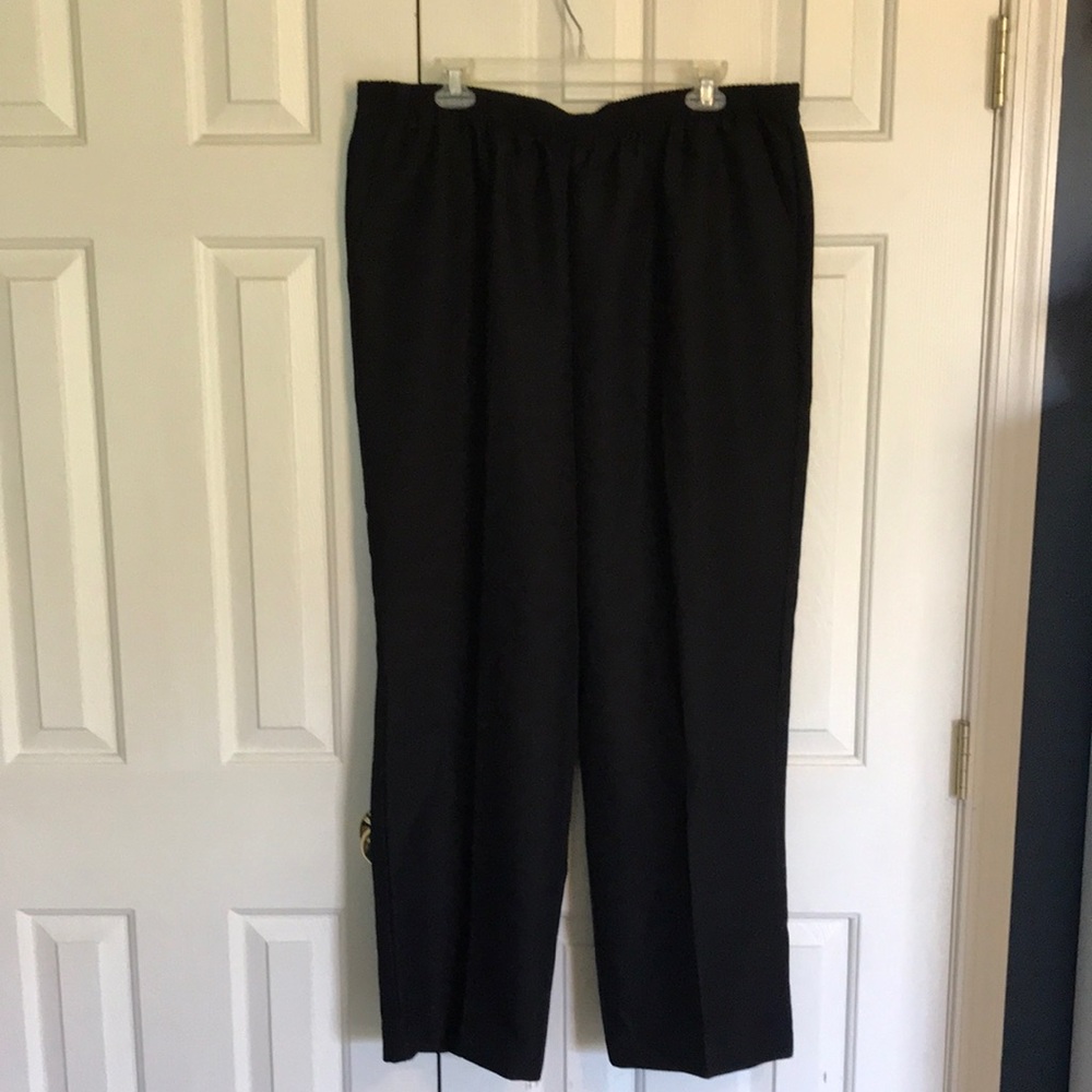 New women’s pants.
